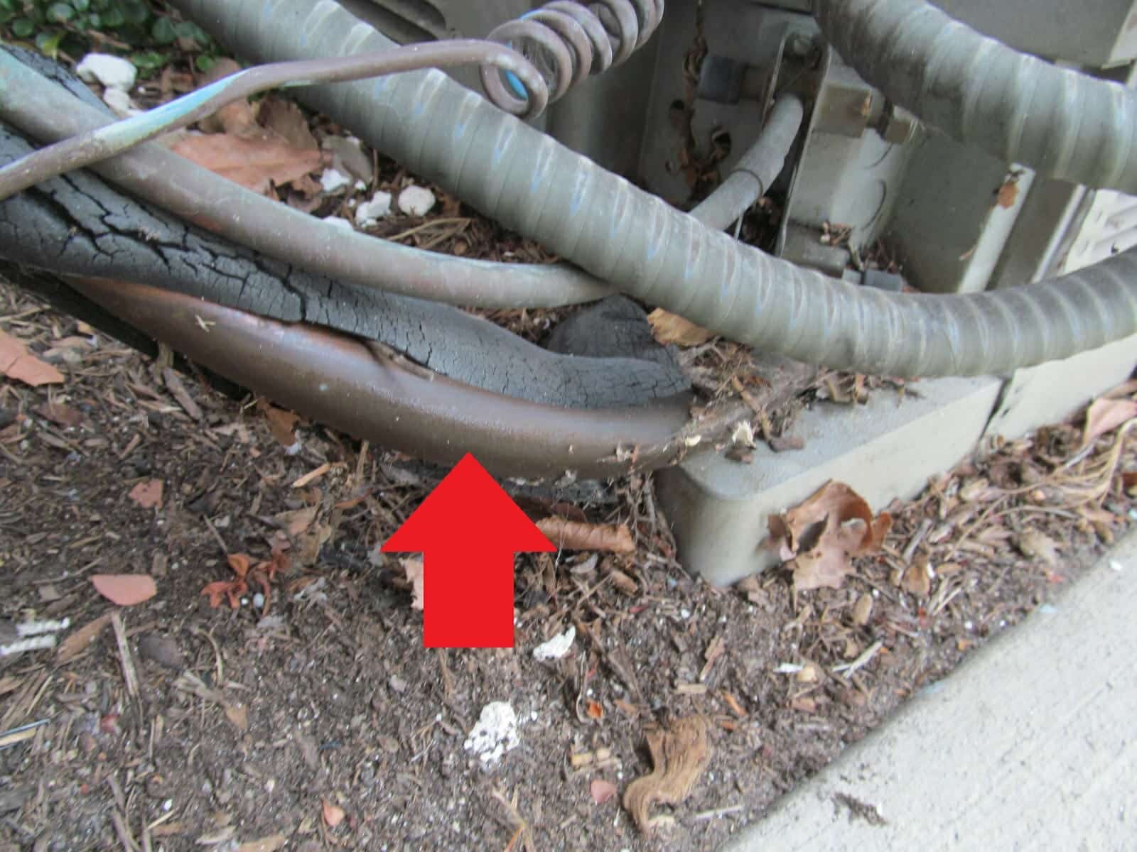 Insulation missing or damaged on refrigerant line