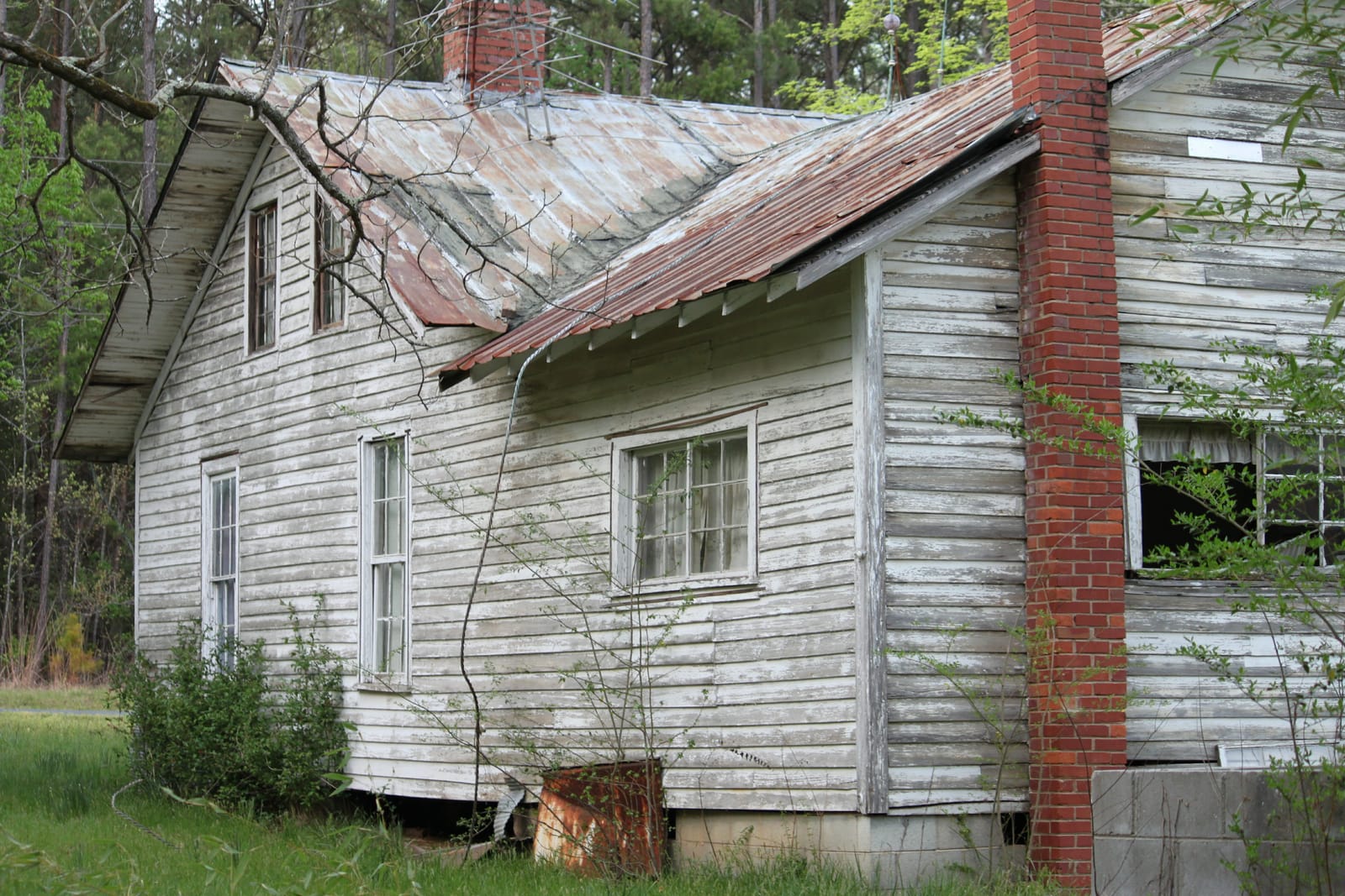 Old dilapidated house in bad shape