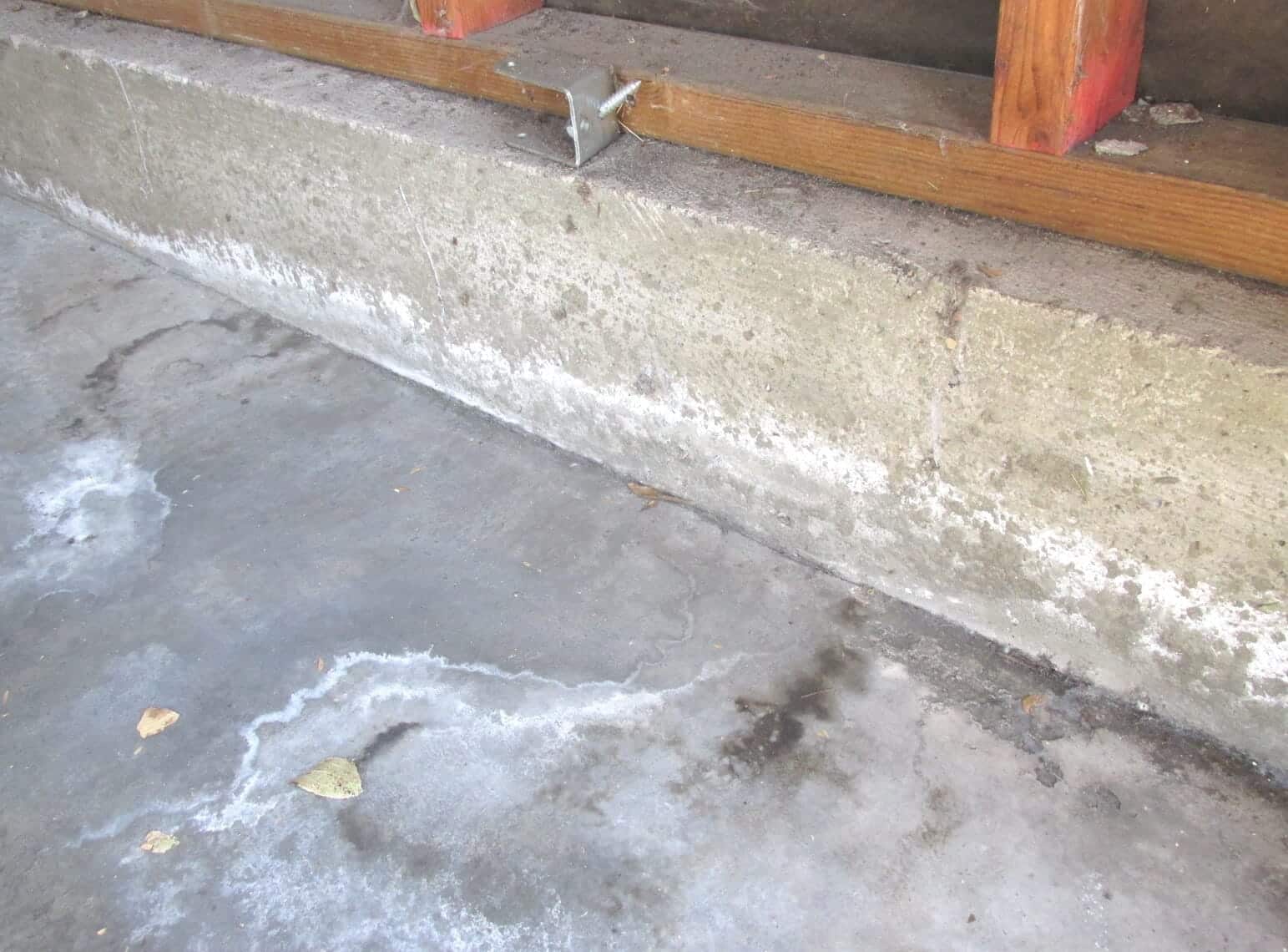 Is Efflorescence Serious? Its White, Chalky, or Powdery Looking