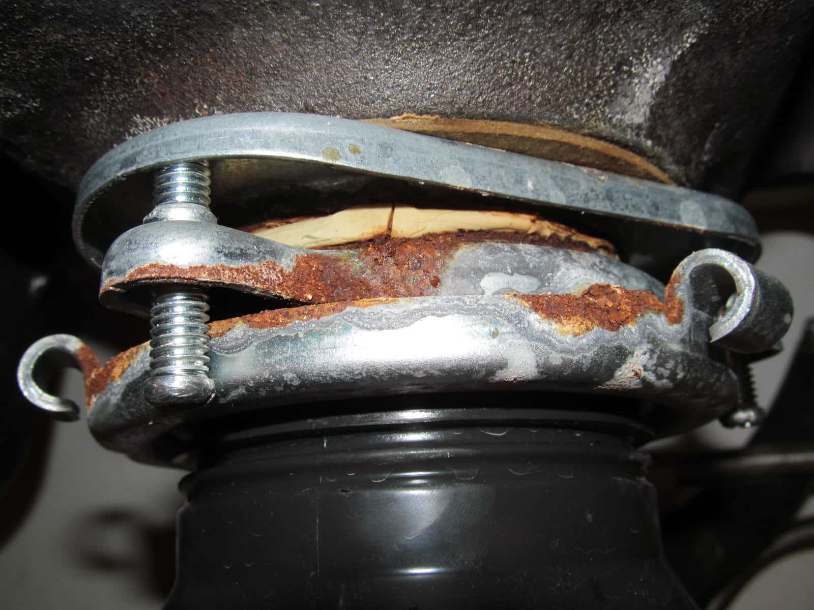 Disposal - rust on the body