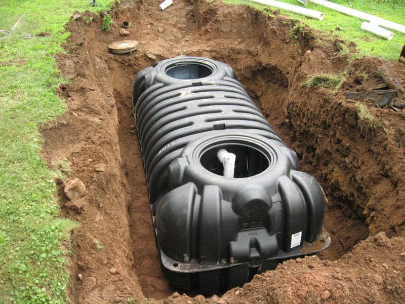 Septic Tanks & Leach Fields